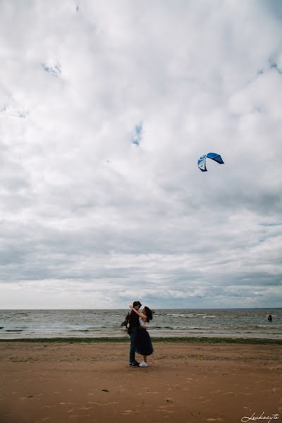 Fotógrafo de casamento Lyubov Sun (leukocyte). Foto de 28 de agosto 2015