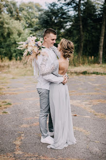 Fotografo di matrimoni Inga Kagarlyk (ingalisova). Foto del 23 febbraio 2020