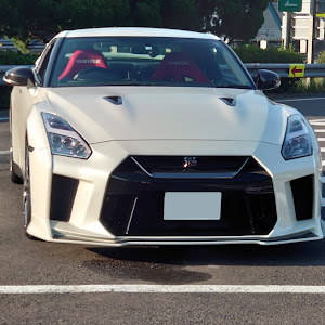 NISSAN GT-R R35