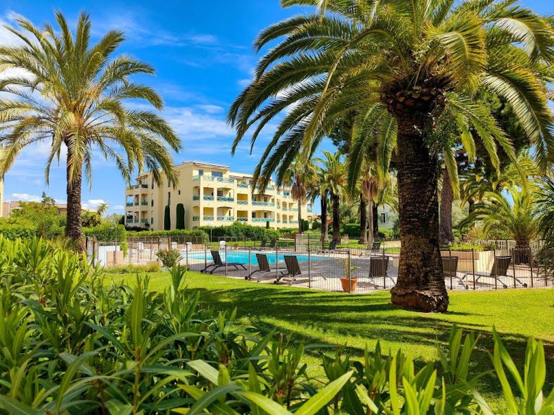 Vente appartement 2 pièces 54 m² à Antibes (06600), 265 000 €