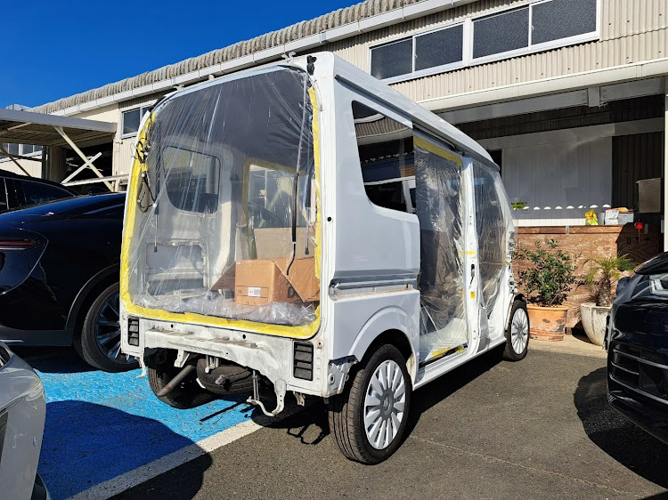 エブリイバンのエブリイ・EVERY・DA17Ｖ・全塗装・ワンオフに関するカスタム事例の投稿画像4枚目