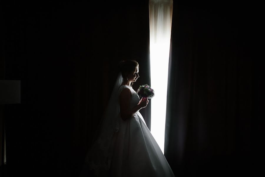 結婚式の写真家Stas Levchenko (leva07)。2017 12月4日の写真