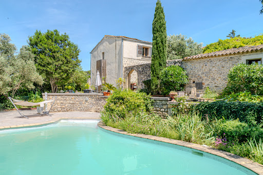 House with pool and terrace 1