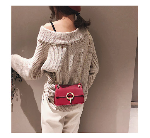 Title 37, Small Fragrant Lingge Chain Square Bag