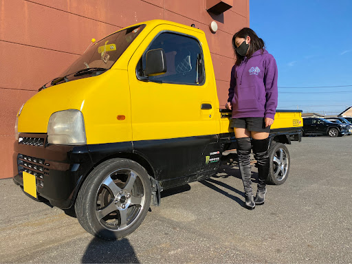 キャリイ のアメ車夫婦 長距離走行 キャンギャル 富士山 幸せを呼ぶ黄色い車に関するカスタム メンテナンスの投稿画像 車のカスタム情報はcartune