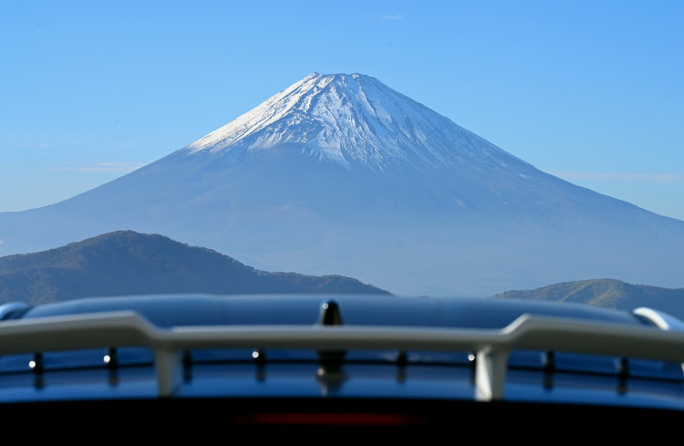 GRヤリスの箱根ターンパイク・箱根大観山・オフ会・オフ会天気平気かな・飯テロに関するカスタム事例の投稿画像3枚目