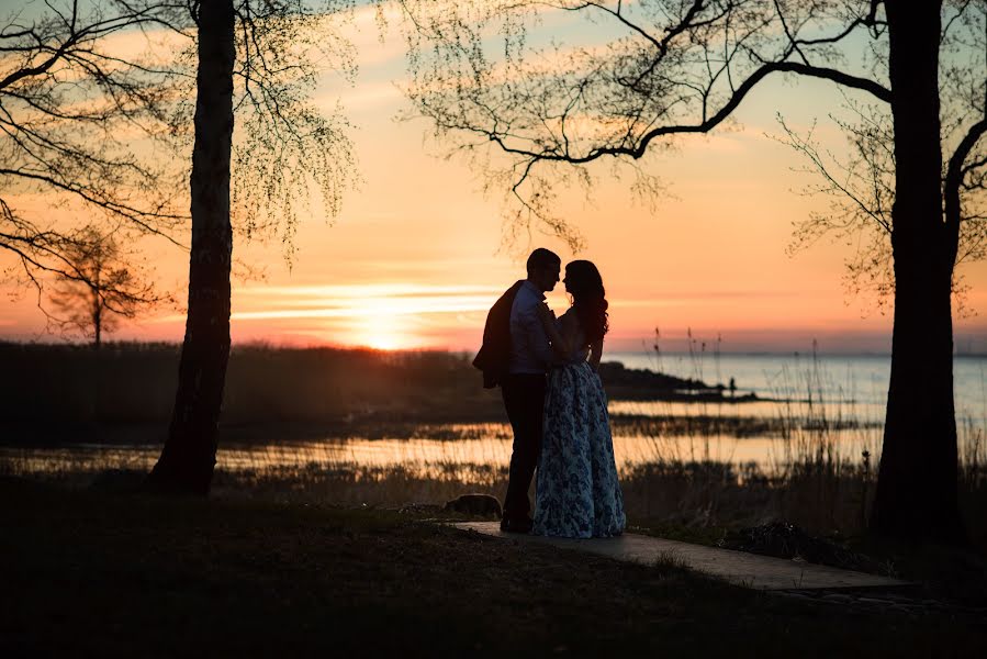 Fotografo di matrimoni Svetlana Carkova (tsarkovy). Foto del 19 aprile 2017