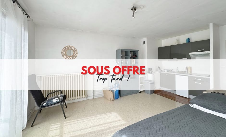 Vente appartement 1 pièce 28 m² à Ferney-Voltaire (01210), 169 500 €