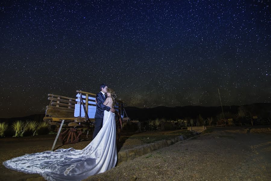 Fotografo di matrimoni Matias Leon (matiasleon). Foto del 14 settembre 2015