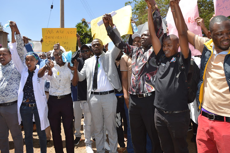 Kiambu doctors and nurses protests against being branded medicine thieves by Governor Kimani Wamatangi.