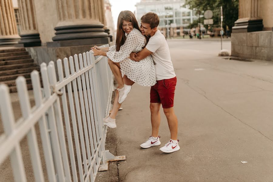 Wedding photographer Sergey Naumenko (zenit41k). Photo of 21 February 2023