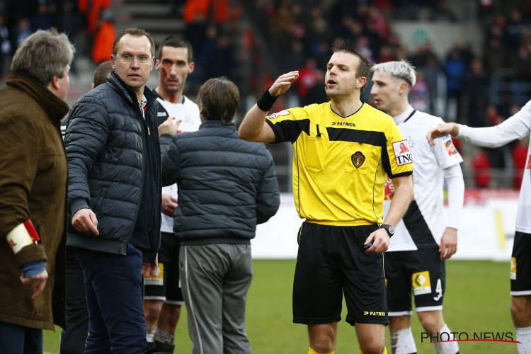 Trainer Roeselare na nederlaag op de Bosuil: "De scheidsrechter had meer geholpen moeten worden"