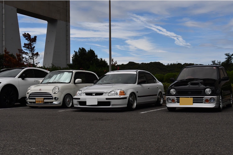 ミラジーノのBBS・生脚・純ベタ派・まだ暑いですね・与島ネーションに関するカスタム事例の投稿画像4枚目