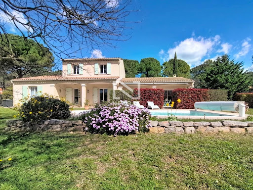 Villa with pool and terrace 1