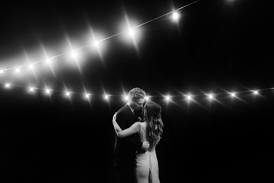 Wedding photographer Ewelina Puk (lightsomestudio). Photo of 17 April