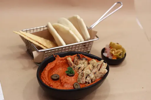 Piri Piri Hummus With Shawarma Chicken