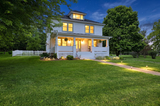 Farmhouse with pool 1