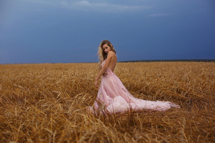 Fotógrafo de bodas Natali Rova (natalirova). Foto del 17 de abril 2017