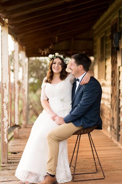 Wedding photographer Samantha Oliver (samanthaoliver). Photo of 25 May 2023