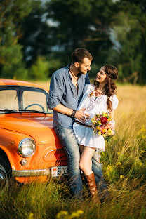 Fotógrafo de casamento Alex Kupchykhin (rado). Foto de 15 de maio 2015