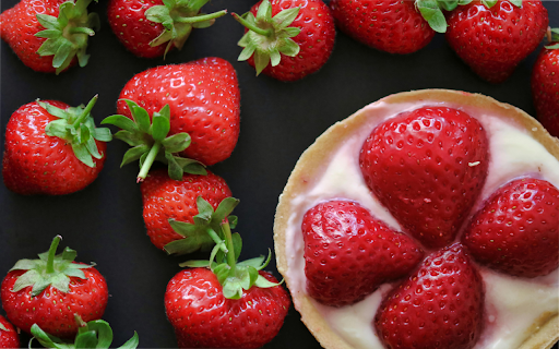 plump strawberries screenshot 1