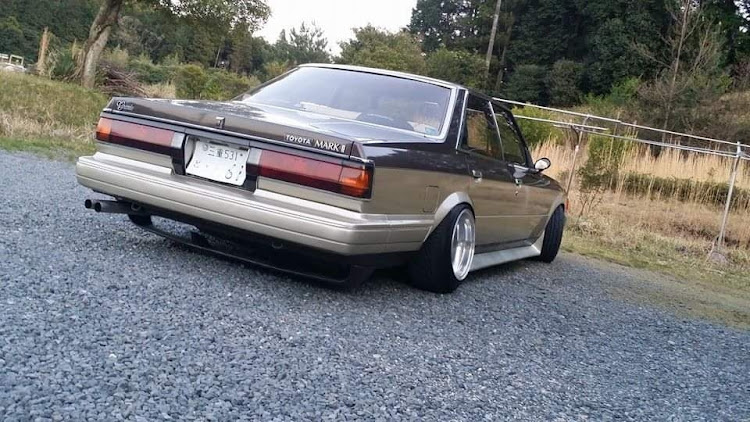 マークIIの桜とコラボ・桜・桜と愛車に関するカスタム事例の投稿画像4枚目