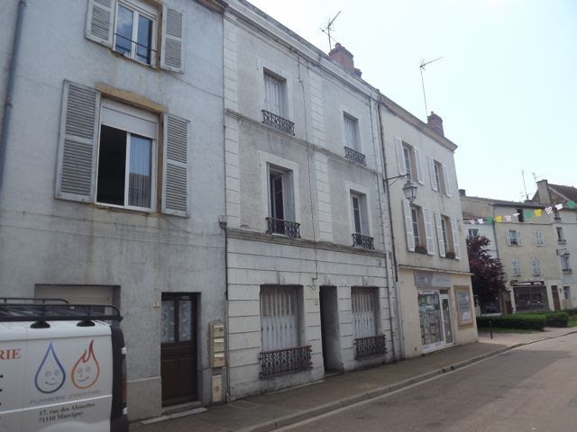 Vente maison 8 pièces 200 m² à Marcigny (71110), 118 000 €