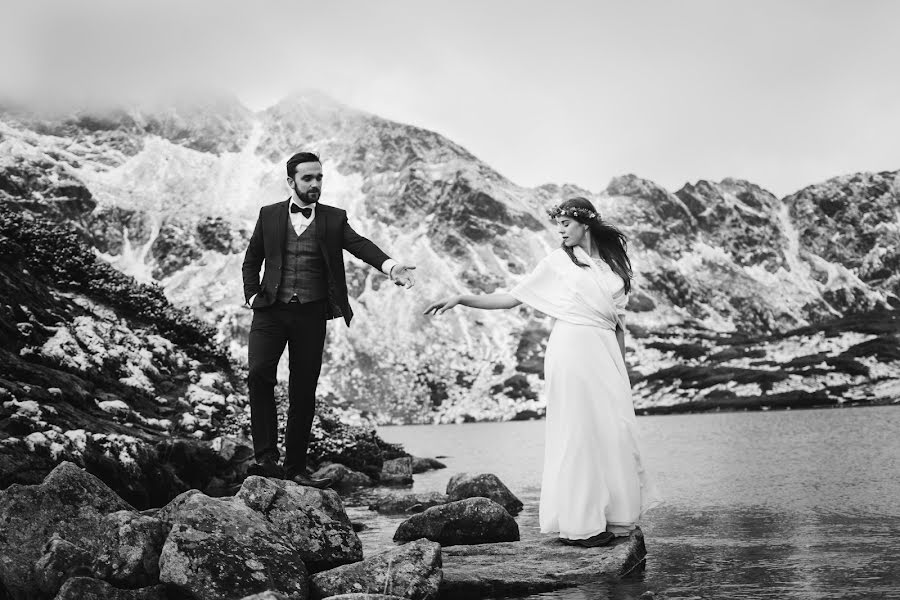 Fotógrafo de casamento Dorota Bukowska-Kmin (bukowskakmin). Foto de 6 de dezembro 2019