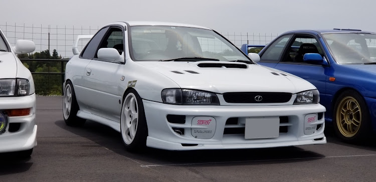 インプレッサ WRX STIのHGC8MT4・22B・ワイドボディ・ブリスターフェンダー・GC8祭りに関するカスタム事例の投稿画像17枚目