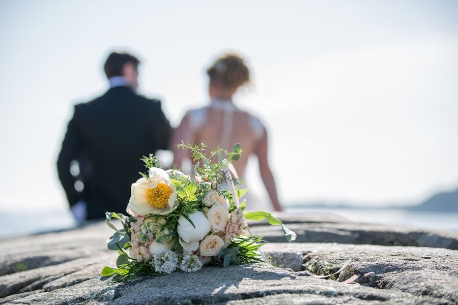 Fotógrafo de bodas Sasha Motekalemi (motekalemi). Foto del 30 de marzo 2019