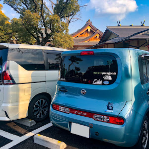 キューブ Z12