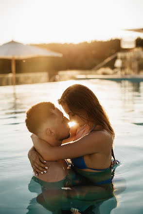 Wedding photographer Alena Krivosheeva (alenkabu). Photo of 4 July 2022