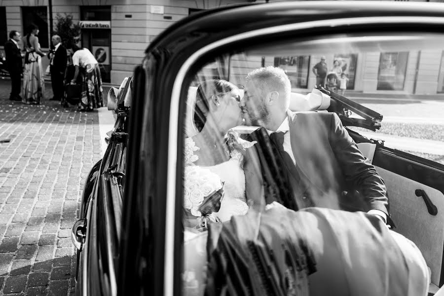 Fotógrafo de casamento Giovanni Luca Santanocito (modiphoto). Foto de 21 de março 2019