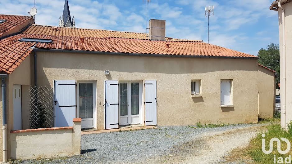 Vente maison 3 pièces 65 m² à Saint-Martin-des-Noyers (85140), 149 999 €