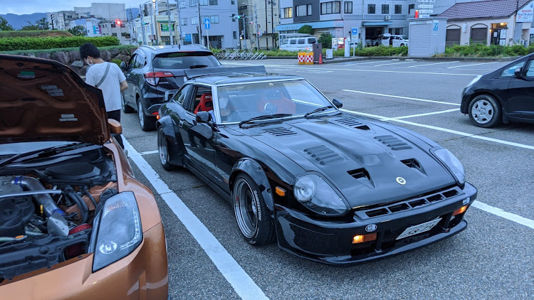 フェアレディZのみんなでつくろうホイール図鑑・今年はお盆休みが〜ありません・遠方からのフォロワーさんとプチMT・会えて良かった♪・熱中症に気をつけて!!に関するカスタム事例の投稿画像9枚目
