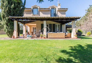 Villa 1