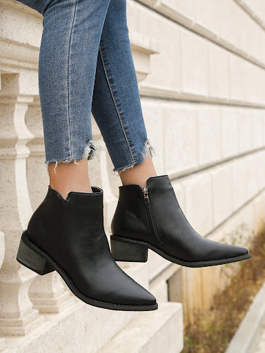 Title 11, European Goods Elastic Mouth Ankle Boots Pointe...