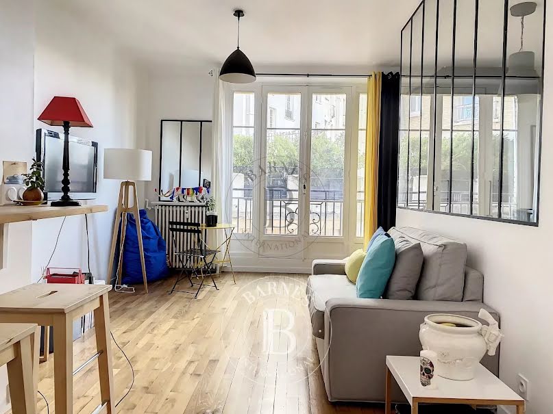 Location meublée appartement 2 pièces 32.84 m² à Paris 18ème (75018), 1 500 €