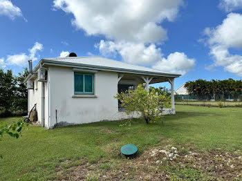 maison à Sainte Anne (971)