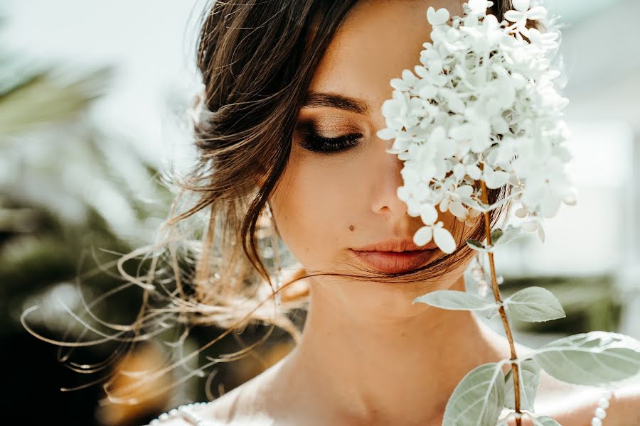 Fotógrafo de bodas Alena Litvinova (litvinovasochi). Foto del 7 de septiembre 2018