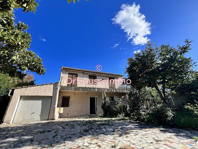 Vente maison 11 pièces 188.94 m² à Hyeres (83400), 560 000 €