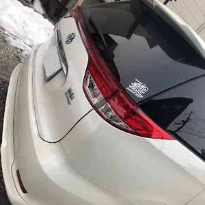 エスティマ AHR20W