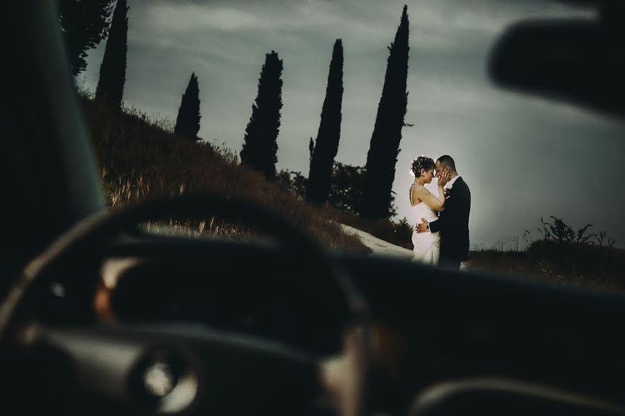 Fotografer pernikahan Maurizio Rellini (rellini). Foto tanggal 14 Juni 2019