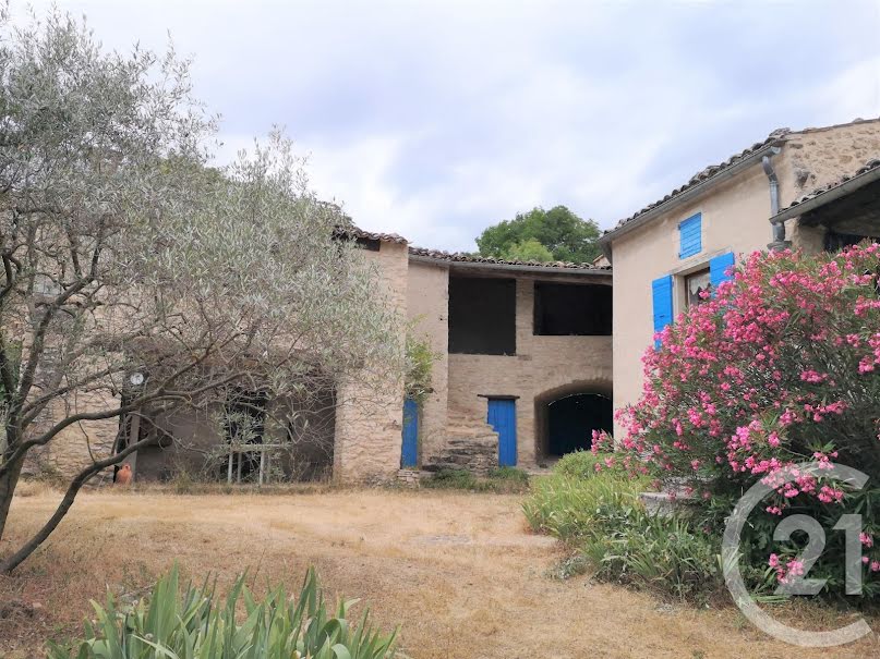 Vente ferme 8 pièces 311 m² à Forcalquier (04300), 650 000 €