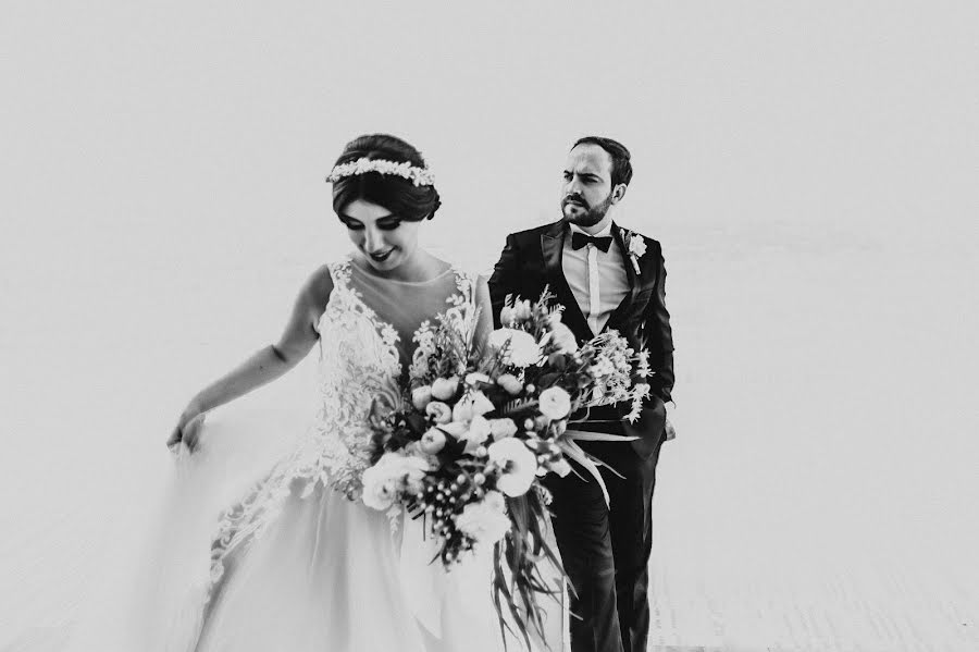 Fotógrafo de casamento Alan Robles (alanrobles). Foto de 21 de fevereiro 2019