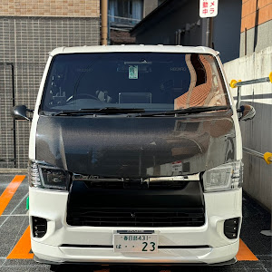 ハイエースバン TRH200V