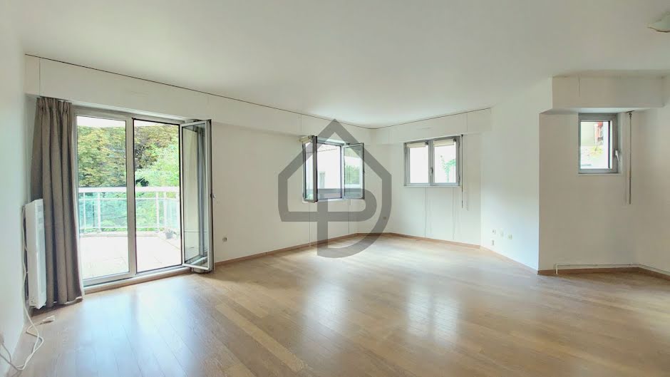 Vente appartement 2 pièces 57 m² à Paris 15ème (75015), 340 000 €