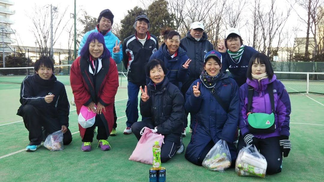 九市対抗ソフトテニス大会に参加した市川市メンバーです。