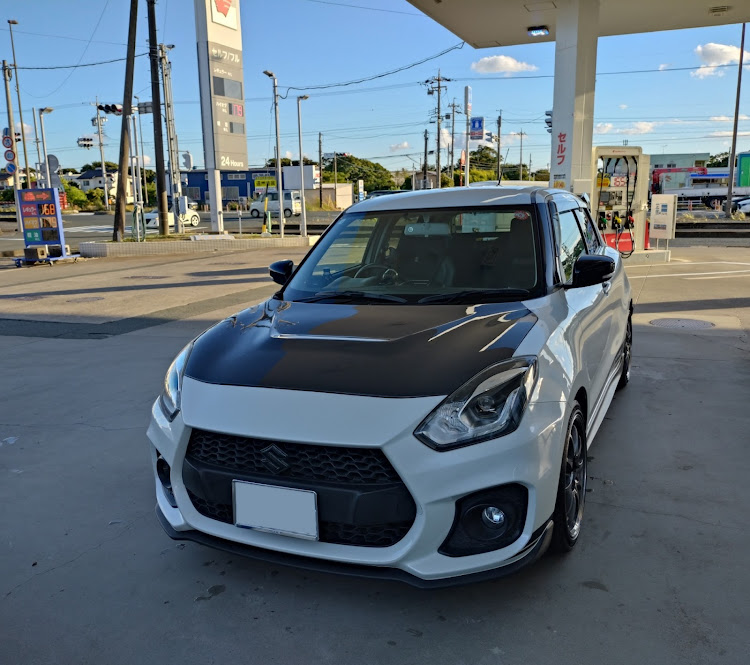 スイフトスポーツのあしたのためにそのいち・ガソリン満タン・洗車機コーティング・クラスコート・サラ・Team 03'zに関するカスタム事例の投稿画像1枚目