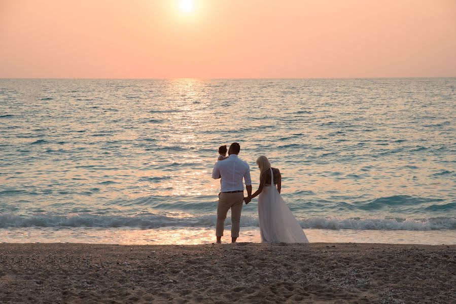 Fotógrafo de casamento ΜΑΡΙΑ ΤΣΙΟΚΟΥ (tsiokoumaria). Foto de 22 de dezembro 2021